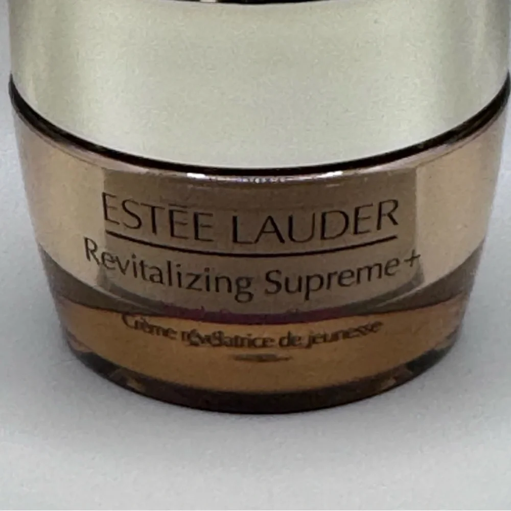Estee Lauder Revitalizing Supreme + Youth Power Creme .5oz / 15ml - Picture 2 of 4